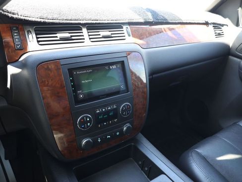 Used 2007 Chevrolet Silverado 3500 LTZ AWD/4WD image 15