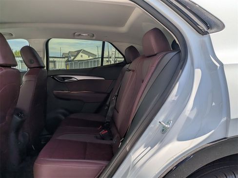 New 2025 Buick Envision Sport Touring image 9