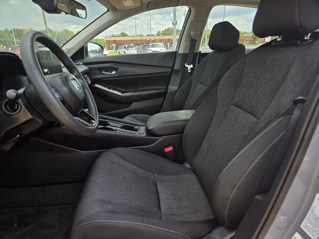 Certified 2026 Honda Accord SE image 13