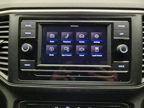 Used 2020 Volkswagen Atlas Cross Sport S FWD image 25