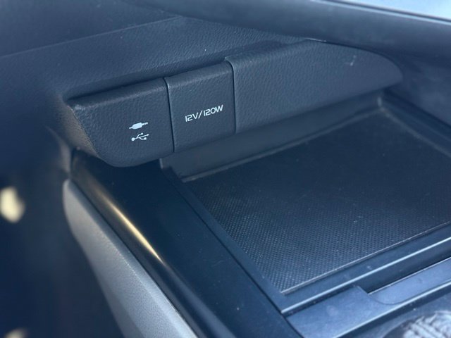 Used 2018 Toyota Camry XSE FWD image 31