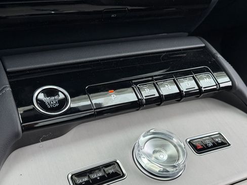 New 2026 Lincoln Navigator L Reserve AWD/4WD image 27