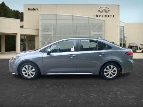 Used 2024 Toyota Corolla LE FWD image 7