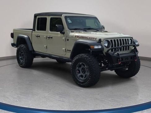 Used 2022 Jeep Gladiator Rubicon w/ Trailer Tow Package AWD/4WD image 3
