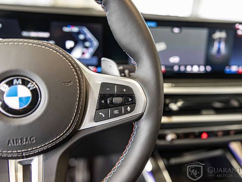 Used 2025 BMW X5 M60i w/ Climate Comfort Package image 27