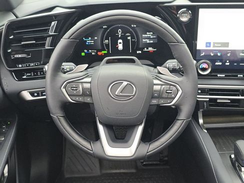 New 2026 Lexus RX 450h AWD image 18