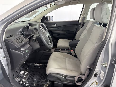 Used 2015 Honda CR-V LX image 5