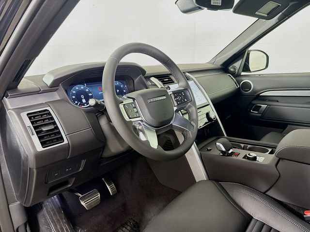 New 2026 Land Rover Discovery Limited Edition AWD/4WD image 9