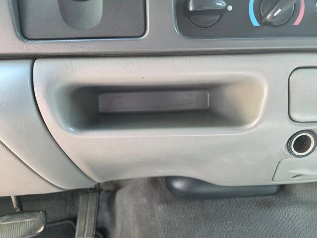 Used 2001 Ford Excursion XLT RWD image 30