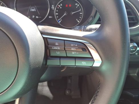 Used 2025 MAZDA MAZDA3 s FWD image 19