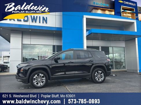 Used 2025 Chevrolet Equinox LT w/ Convenience Package II image 1