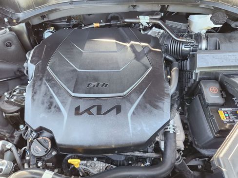 Certified 2024 Kia Telluride S w/ S Sunroof Package AWD/4WD image 31
