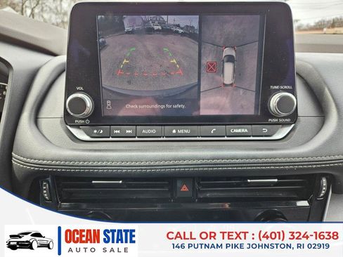 Used 2021 Nissan Rogue SV image 17