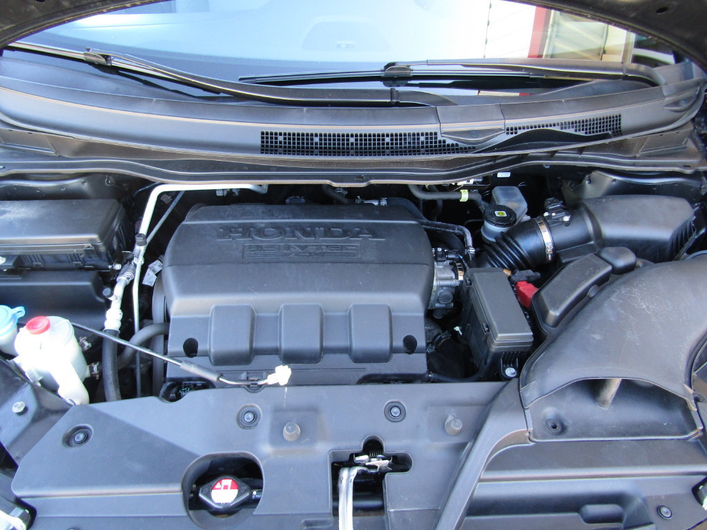 Used 2016 Honda Odyssey Touring Elite image 30