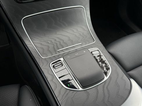 Certified 2022 Mercedes-Benz GLC 300 image 22