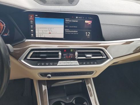 Used 2022 BMW X5 sDrive40i w/ Premium Package RWD image 24