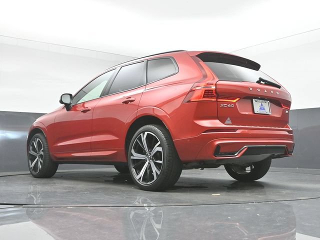 Used 2023 Volvo XC60 B5 Ultimate w/ Climate Package FWD image 41
