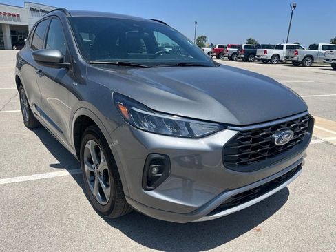 Used 2023 Ford Escape ST-Line Select w/ Tech Pack #1 AWD/4WD image 7