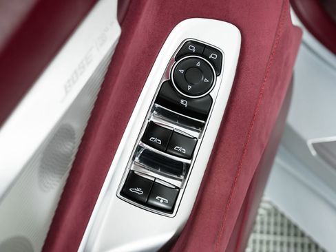 Used 2021 Chevrolet Corvette Stingray Premium Conv w/ Battery Protection Package image 81