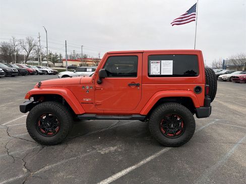 Used 2015 Jeep Wrangler Sahara image 5
