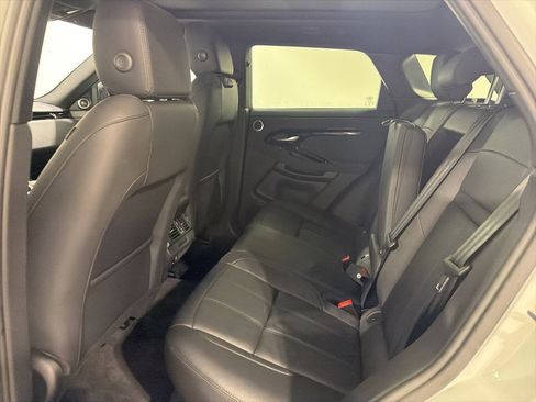 Used 2024 Land Rover Range Rover Evoque S image 22