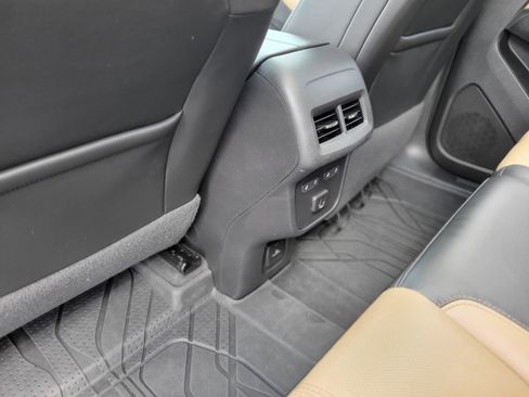 Certified 2023 Chevrolet Equinox Premier image 39