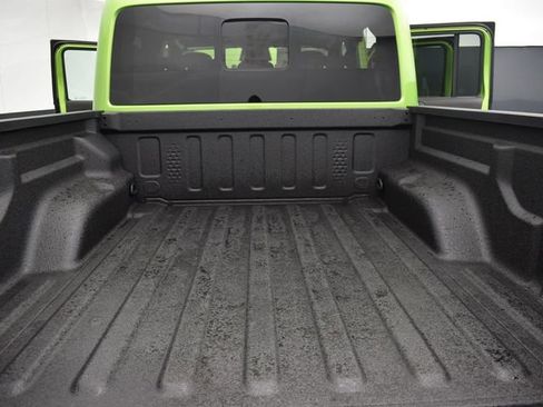 New 2026 Jeep Gladiator Mojave w/ Safety Group AWD/4WD image 12