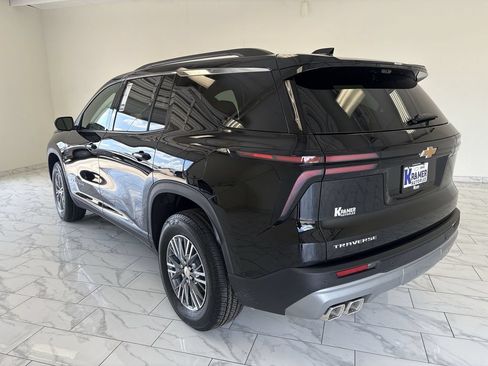 New 2026 Chevrolet Traverse LT w/ Driver Confidence Package FWD image 6
