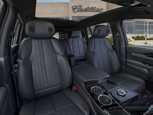 New 2026 Cadillac Escalade IQ Luxury 1 image 16