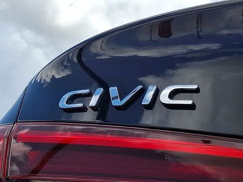 Used 2024 Honda Civic Sport image 30