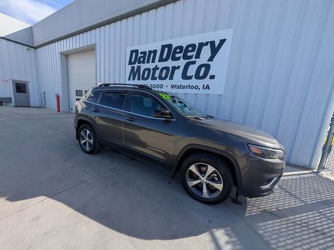 Used 2022 Jeep Cherokee Limited AWD/4WD image 37