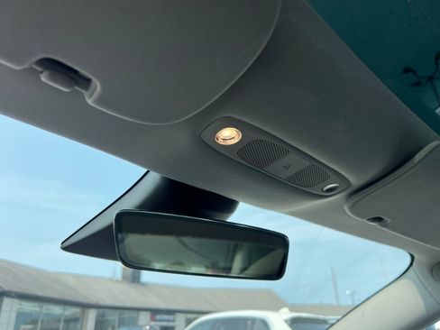 Used 2018 Tesla Model 3 Long Range image 35