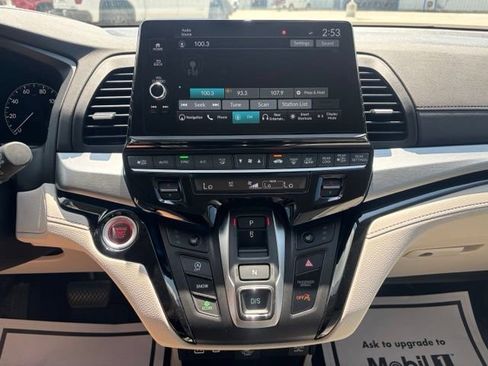 Used 2026 Honda Odyssey Touring image 12