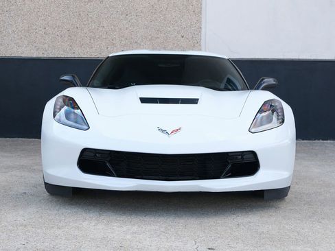 Used 2016 Chevrolet Corvette Stingray Coupe w/ 3LT Preferred Equipment Group image 2