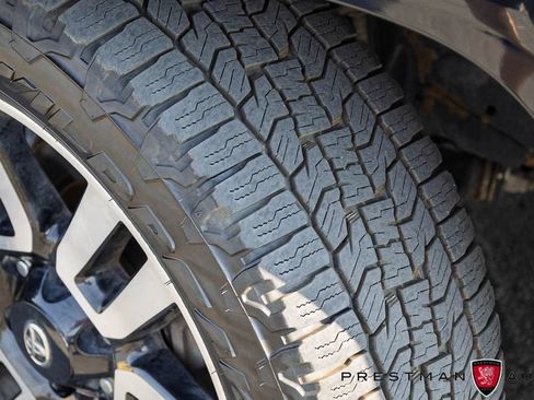 Used 2015 Toyota 4Runner Limited AWD/4WD image 41