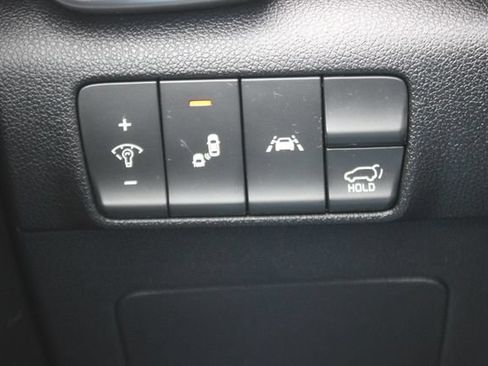 Used 2022 Kia Sportage EX AWD/4WD image 17