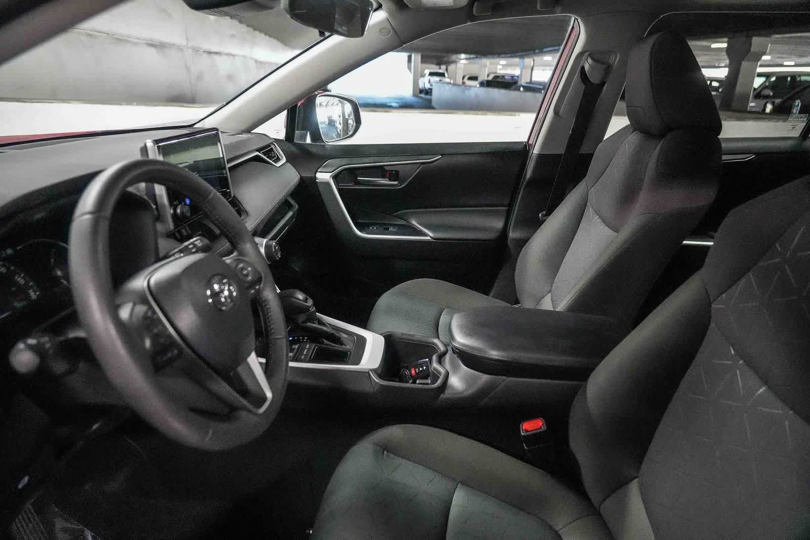 Certified 2023 Toyota RAV4 XLE w/ Convenience Package FWD image 19