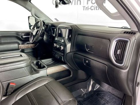 Used 2021 GMC Sierra 3500 Denali w/ Denali Ultimate Package image 30