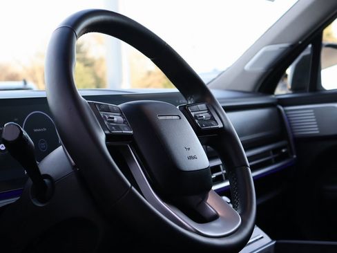 Used 2024 Hyundai Santa Fe Limited image 27