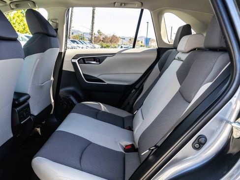 Used 2025 Toyota RAV4 XLE w/ Convenience Package image 15