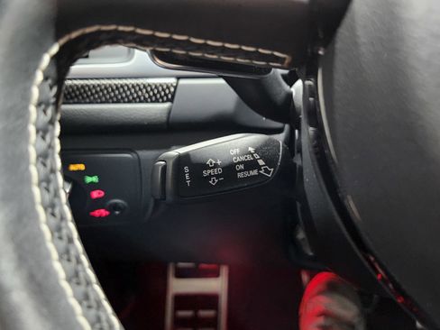 Used 2016 Audi S6 Premium Plus image 38