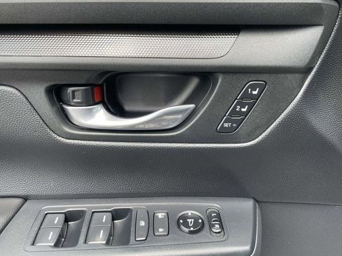 Used 2025 Honda CR-V Sport-L image 27