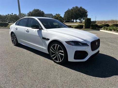 New 2024 Jaguar XF R-Dynamic SE image 9