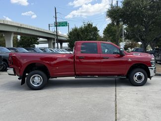 New 2026 RAM 3500 Tradesman AWD/4WD video 3