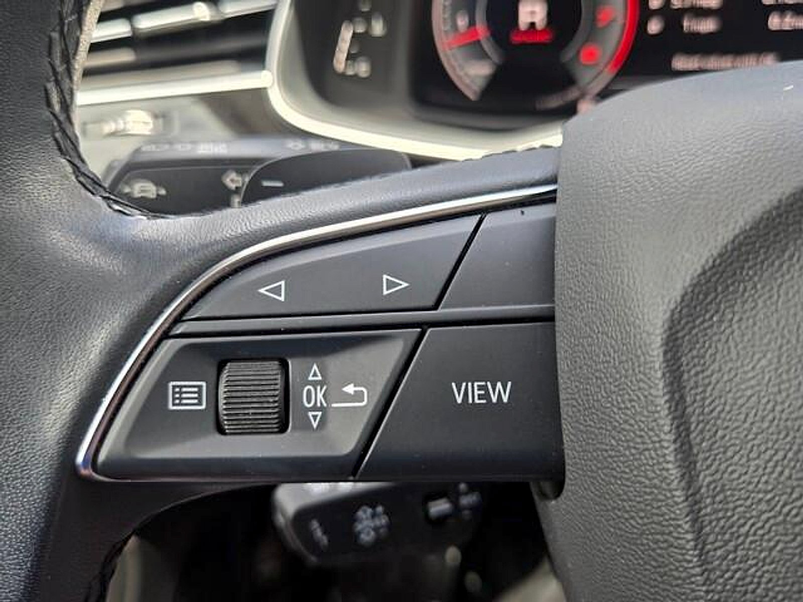 Used 2023 Audi Q7 3.0T Premium Plus w/ Premium Plus Package AWD/4WD image 25