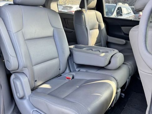 Used 2014 Honda Odyssey EX-L image 3