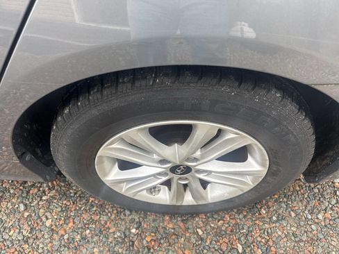 Used 2013 Hyundai Sonata GLS w/ Popular Equipment Pkg image 8