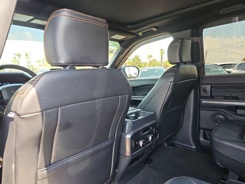Used 2024 Ford Expedition Max Platinum AWD/4WD image 12