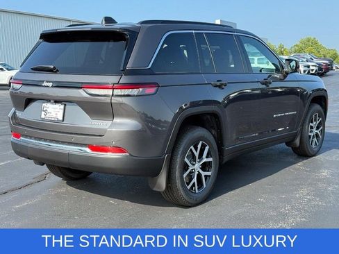 Used 2025 Jeep Grand Cherokee Limited w/ Trailer Tow Package image 3