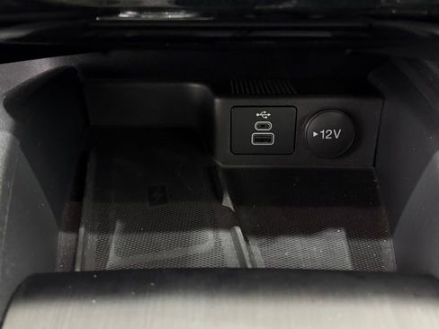 New 2025 Ford Escape SE w/ PHEV Premium Package FWD image 40